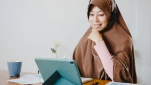 Online Quran female teacher