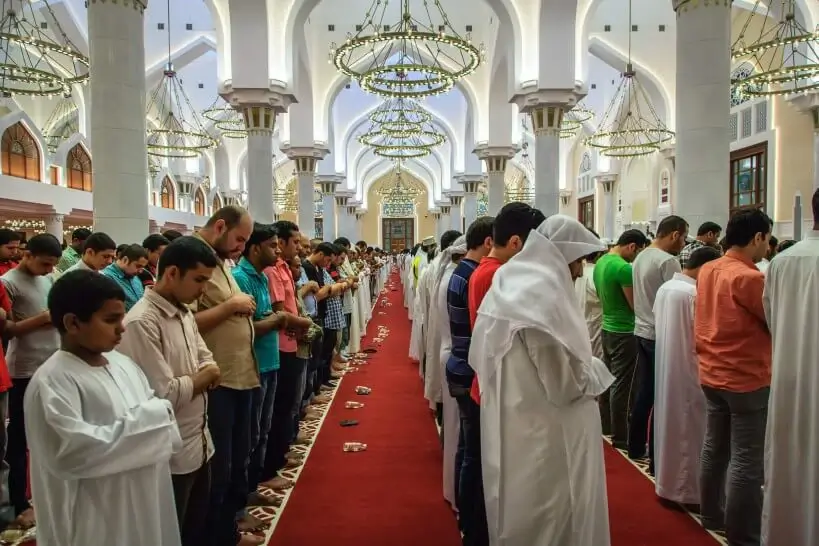 How to pray Eid al Fitr prayer